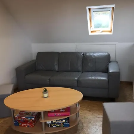 Haus Am Wasser In Appartamento Emden